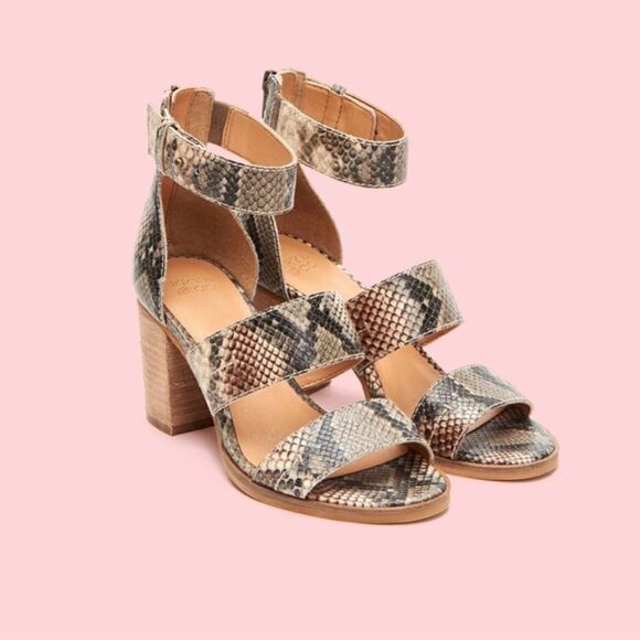 Frye and Co Snake Bryn Sandal - Picture 2 of 7